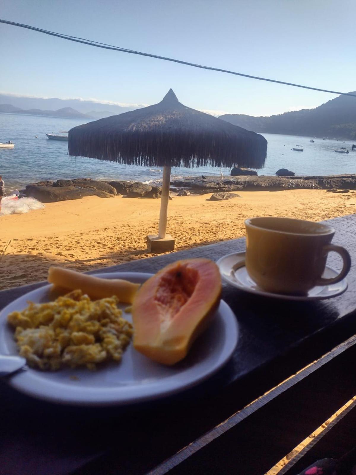 Pousada Mar De Aracatiba Praia de Araçatiba Esterno foto